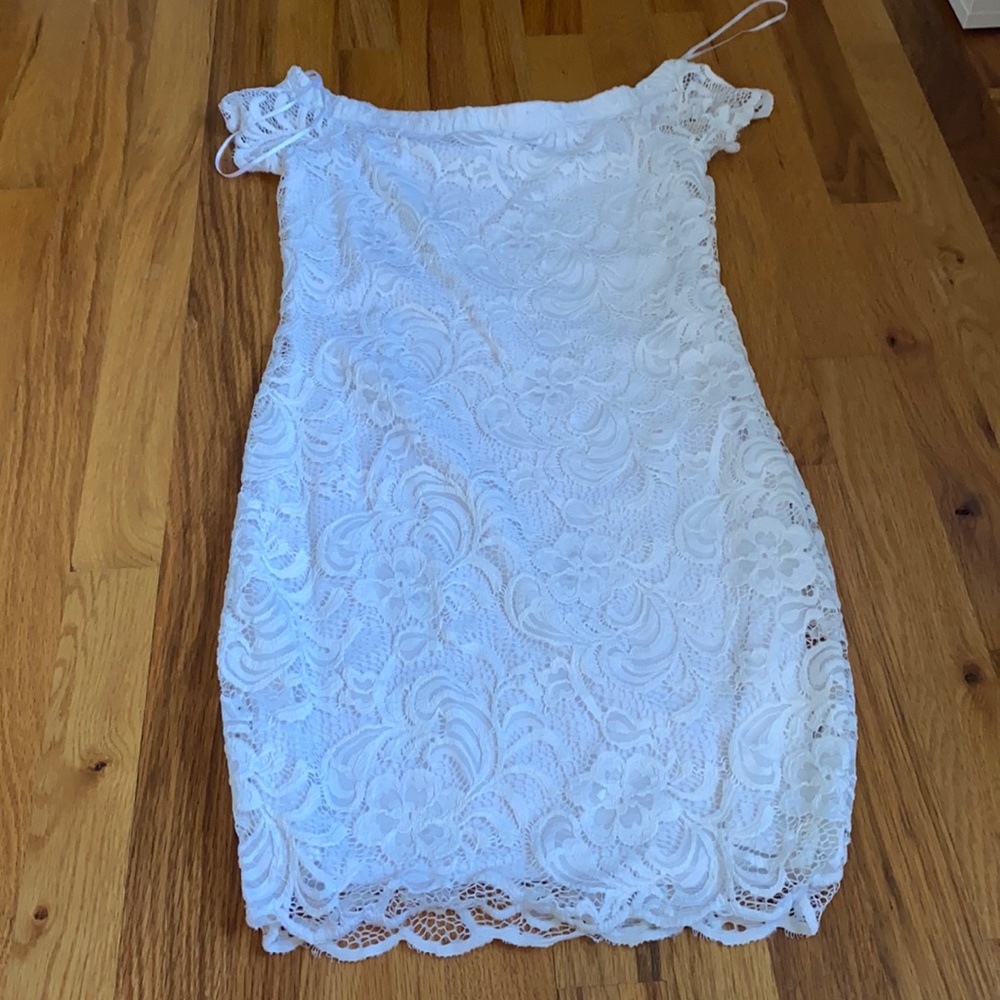 White lace dress